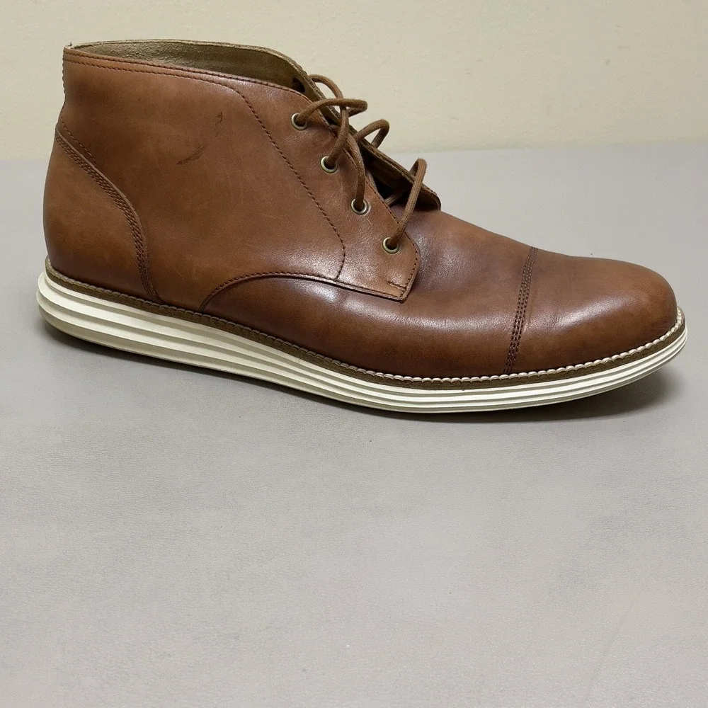 COLE HAAN Grand OS Boots Men 10.5 M Brown Leather Chukka‎ Cap Toe Lace Up Shoes